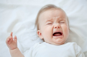 ¿Qué síntomas producen la esofagitis?