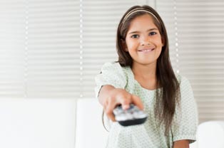 tiempo-deben-ver-la-televisión-niños